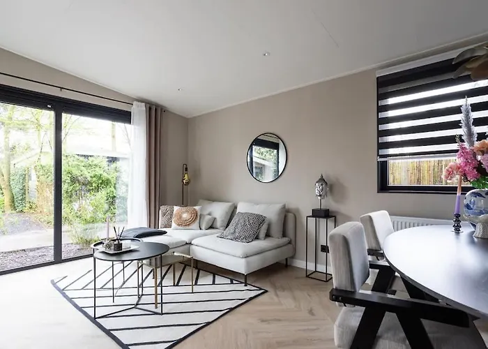 Veluwe Boutique בקתה